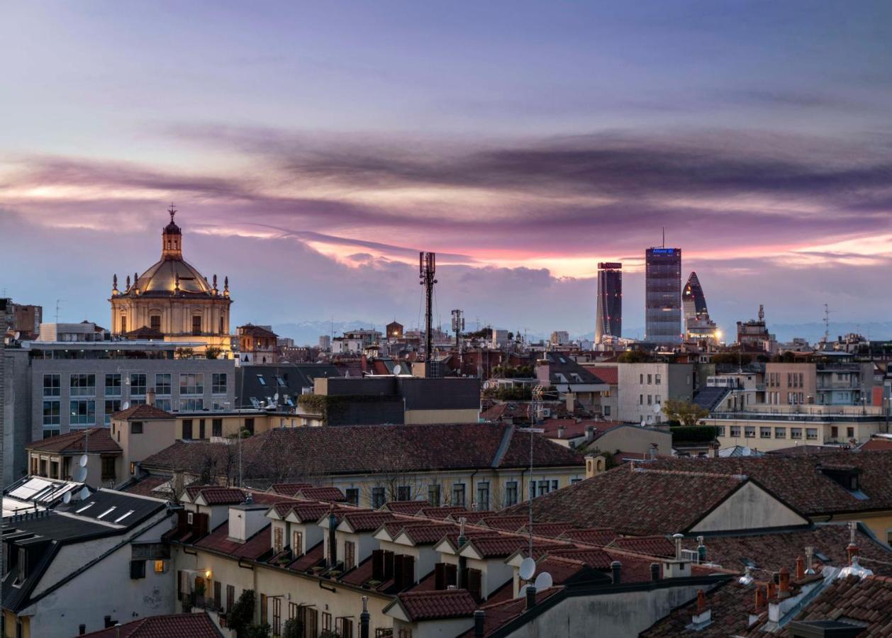 Radisson Collection Hotel, Santa Sofia Milan Luaran gambar Madrid